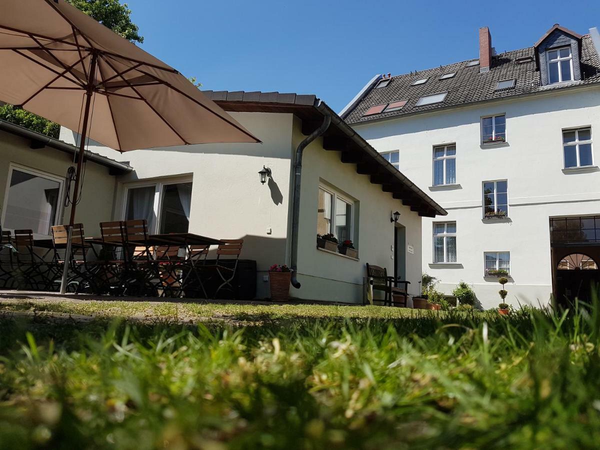Pension Zum Birnbaum 勃兰登堡 外观 照片